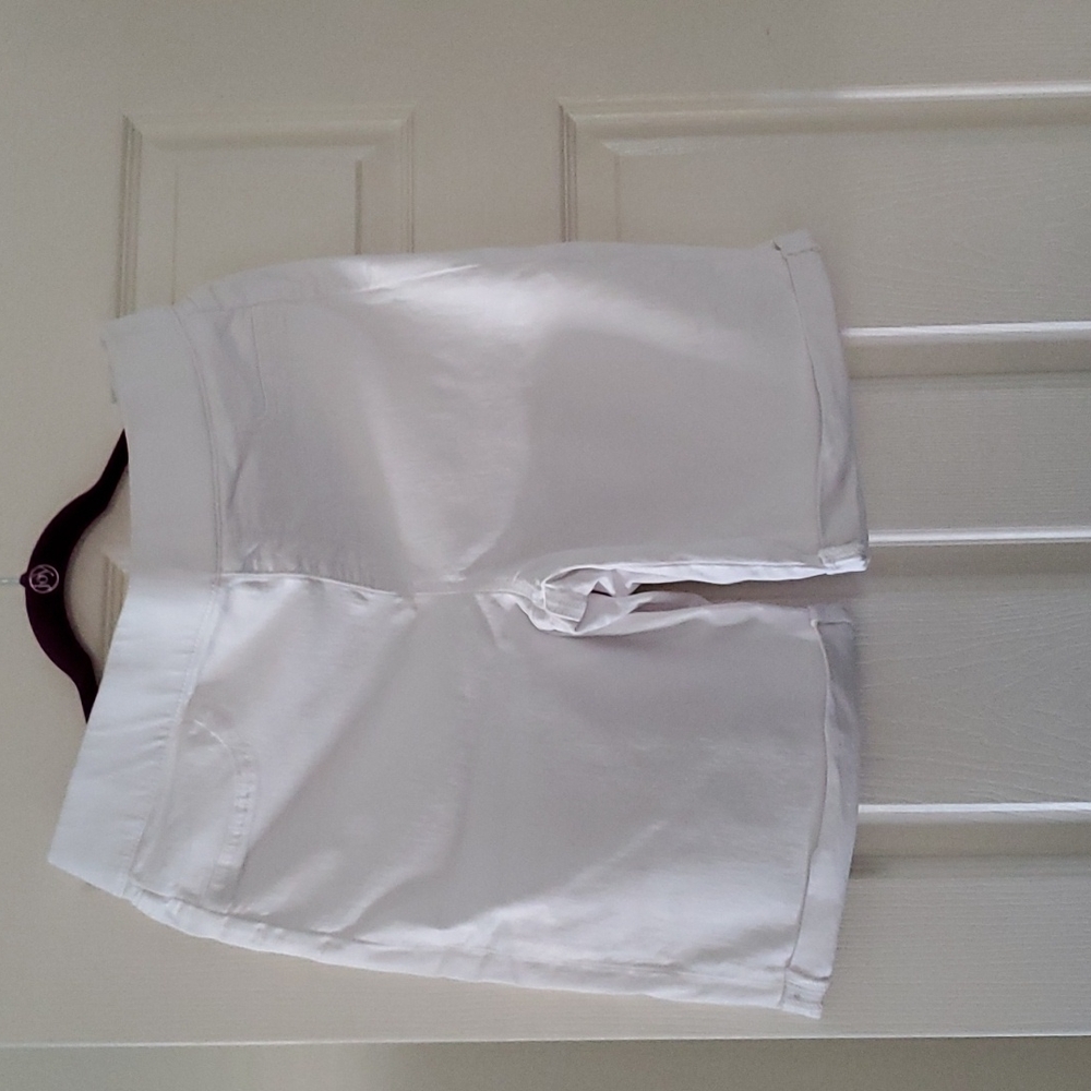 NYDJ White Cuffed Shorts